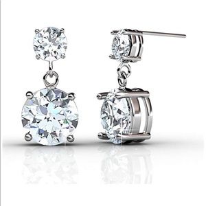 Cate & Chloe Diamond stud earrings